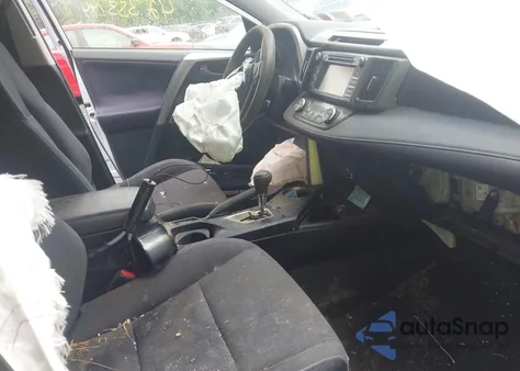 2013 Toyota Rav4 Xle z USA, uszkodzony, nr VIN JTMRFREV4D5008027